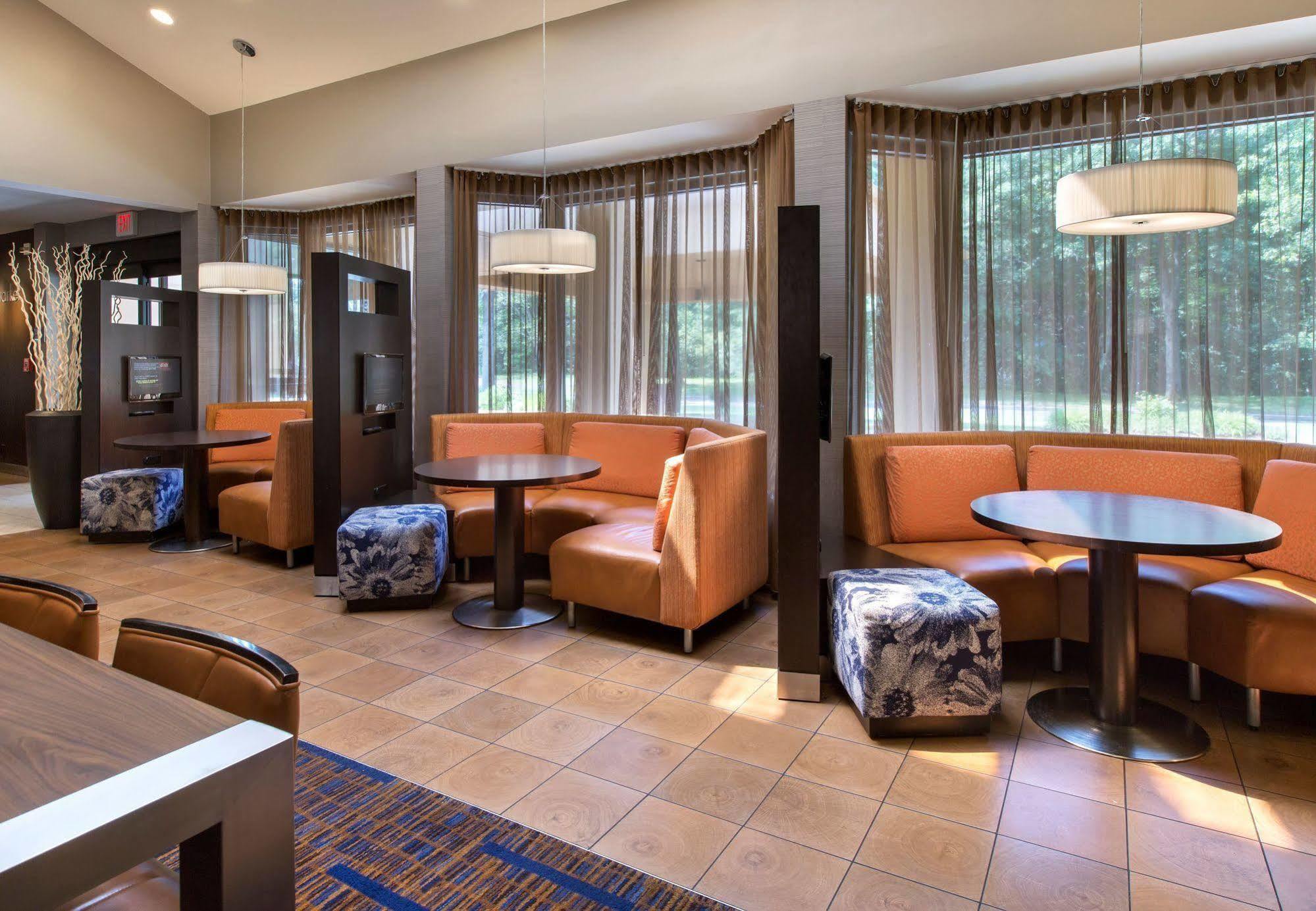 Courtyard By Marriott Boston Andover Exterior photo